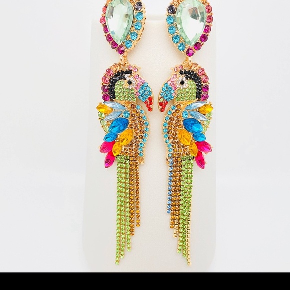 Brijea Jewelry Co: Parrot Earrings - Picture 2 of 2